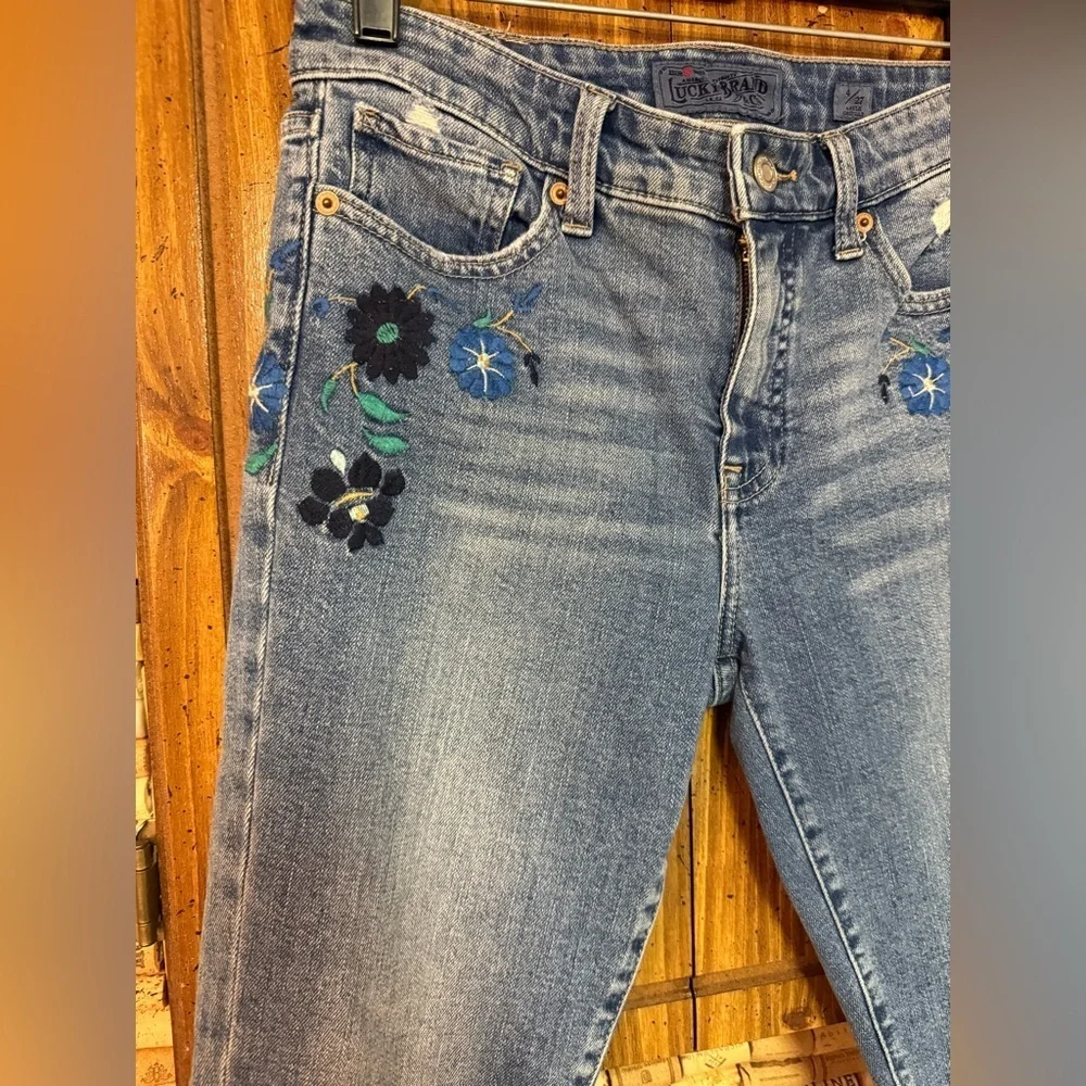 Lucky Brand ORTA Ava Skinny floral Embroidered Distressed ankle Jeans MidWash 27